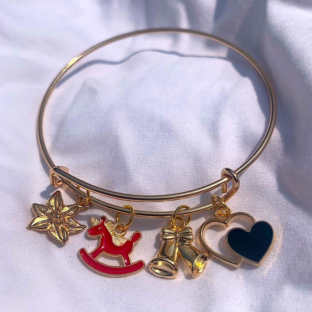 Brand New! Handmade! Adjustable Charm Bracelet